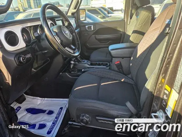 Jeep Wrangler 2021 — Şəkil 5/17