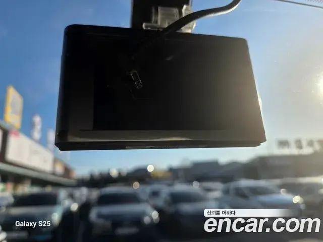 Jeep Wrangler 2021 — Şəkil 14/17