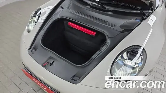 Porsche 911 2024 — ფოტო 19/20