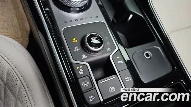 Kia Sorento 2025 — Фото 17/20