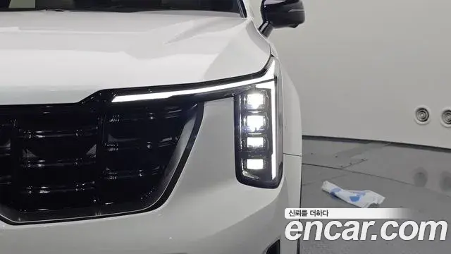 Kia Sorento 2025 — ფოტო 38/40