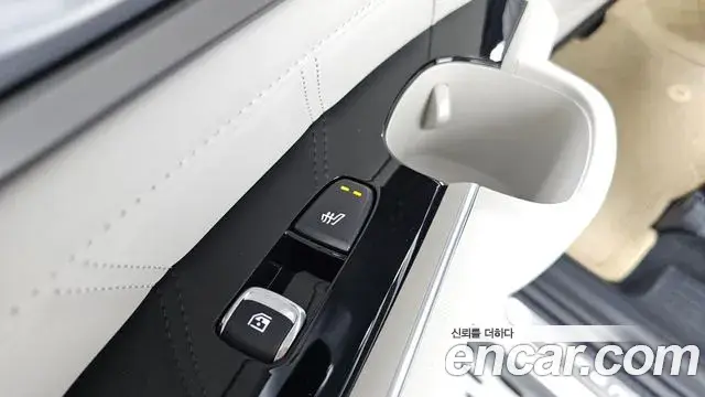 Kia Sorento 2025 — ფოტო 33/40