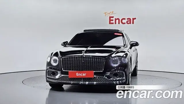 Bentley Flying Spur 2022 — Photo 35/39