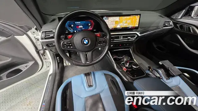 BMW M4 2023 — Photo 10/33