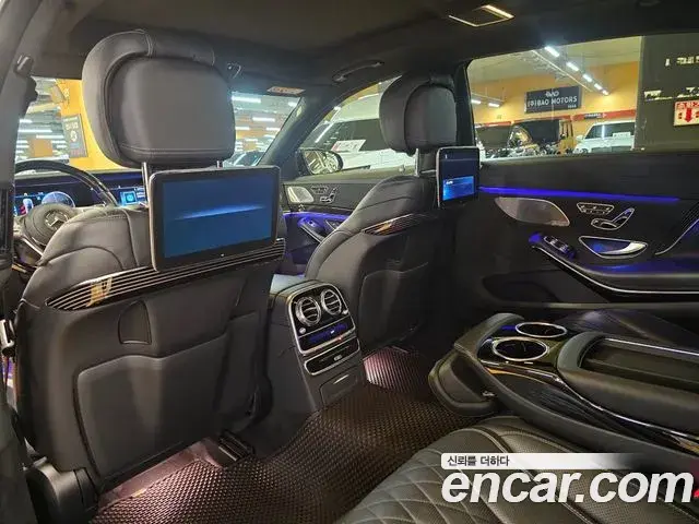 Mercedes-Benz S-Class 2020 — Photo 10/20
