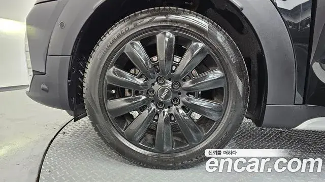 Mini Cooper Countryman 2024 — Photo 5/20