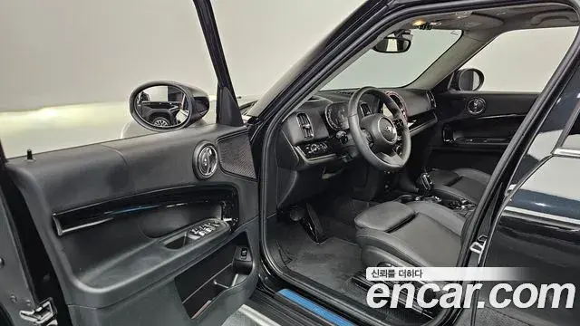 Mini Cooper Countryman 2024 — Photo 10/20