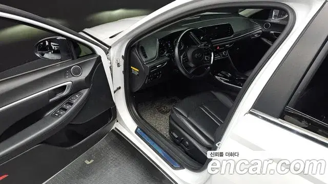 Hyundai Sonata 2019 — Фото 10/20