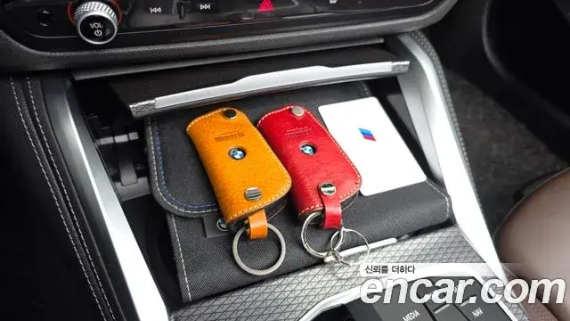 BMW 4 Series 2025 — Photo 2/33