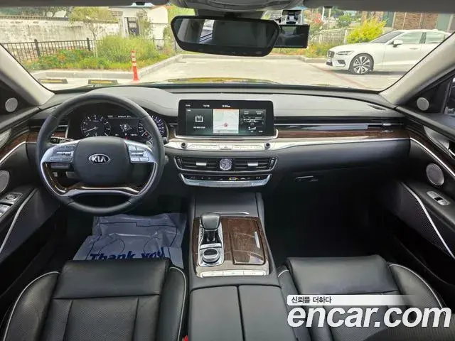Kia The K9 2018 — Photo 20/20