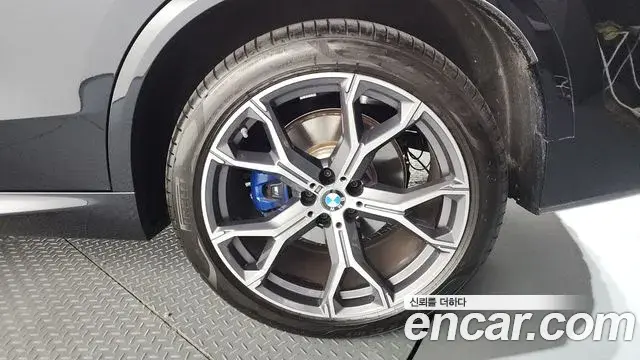 BMW X5 2024 — Şəkil 28/33