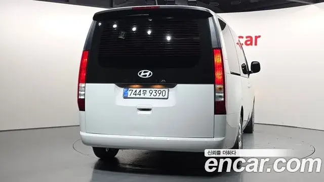 Hyundai Staria 2025 — Şəkil 4/20