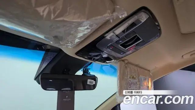 Hyundai Staria 2025 — Şəkil 7/20