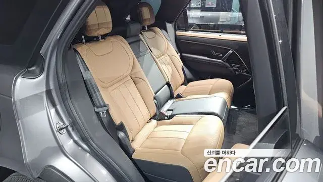Land Rover Range Rover Sport 2025 — ფოტო 31/35