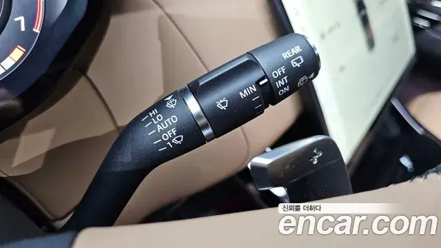 Land Rover Range Rover Sport 2025 — ფოტო 22/35