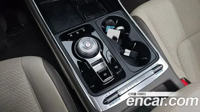 Kia Carnival 2024 — Photo 12/35