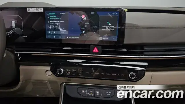 Kia Carnival 2024 — Photo 1/35