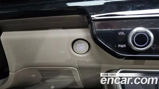 Kia Carnival 2024 — Photo 35/35