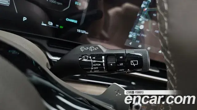 Kia Carnival 2024 — Photo 24/35