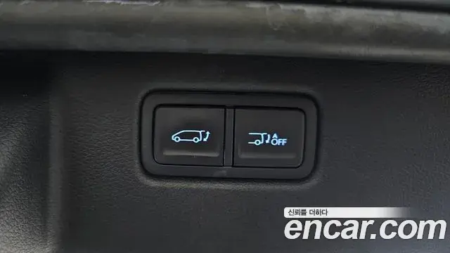 Hyundai Staria 2022 — Фото 19/20