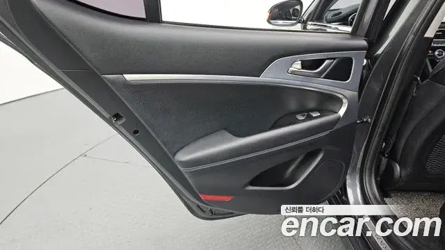 Genesis G70 2018 — Şəkil 11/32