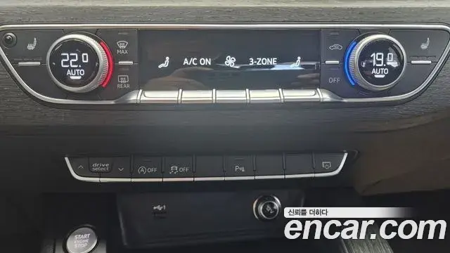 Audi A4 2019 — ფოტო 2/20