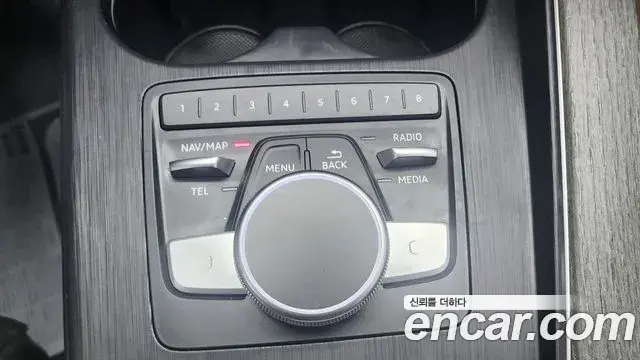 Audi A4 2019 — ფოტო 9/20