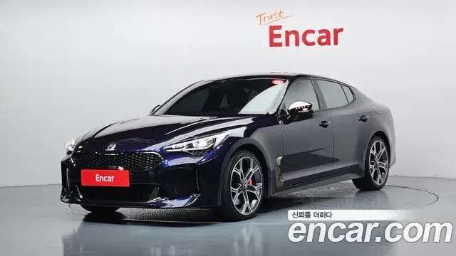Kia Stinger 2019 — Photo 10/20