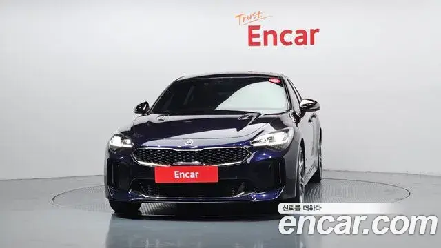Kia Stinger 2019 — Photo 2/20