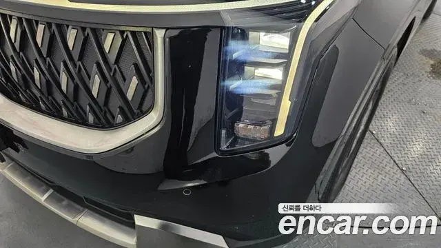 Kia Carnival 2024 — ფოტო 7/32