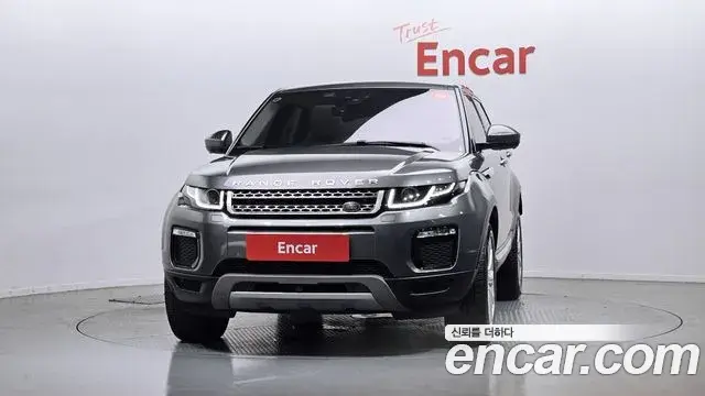 Land Rover Range Rover Evoque 2018 — Photo 6/30