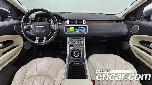 Land Rover Range Rover Evoque 2018 — Photo 15/30