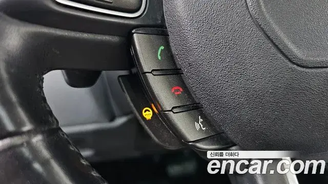 Land Rover Range Rover Evoque 2018 — Photo 10/30