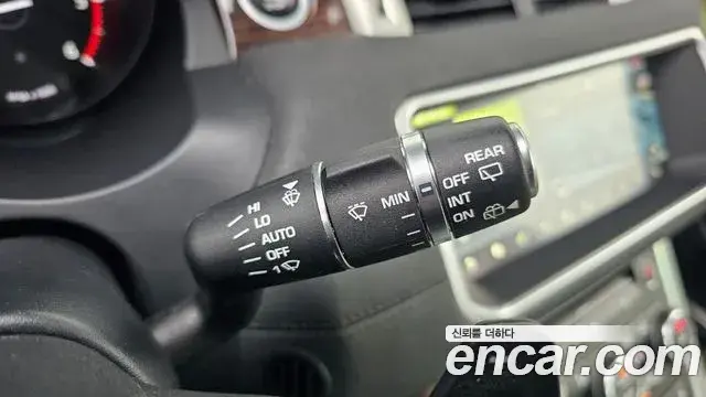 Land Rover Range Rover Evoque 2018 — Photo 14/30