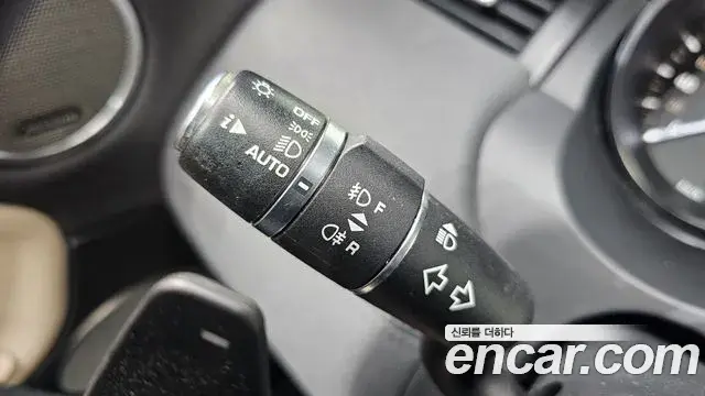 Land Rover Range Rover Evoque 2018 — Photo 24/30