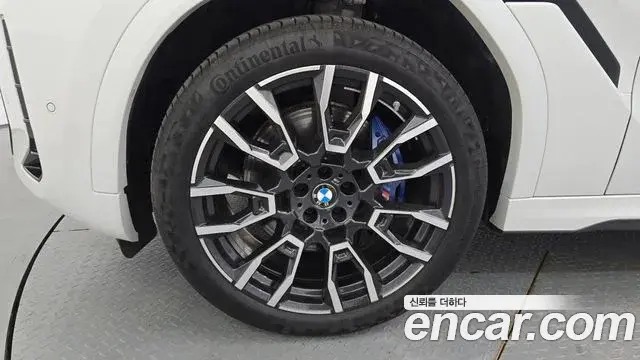 BMW X6 2025 — Şəkil 28/35