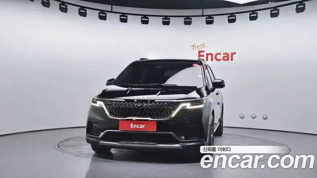 Kia Carnival 2023 — Фото 3/20