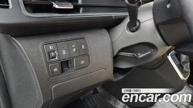 Hyundai Staria 2024 — ფოტო 20/31