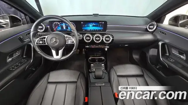 Mercedes-Benz A-Class 2021 — Фото 10/20