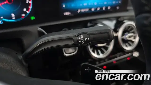 Mercedes-Benz A-Class 2021 — Фото 8/20