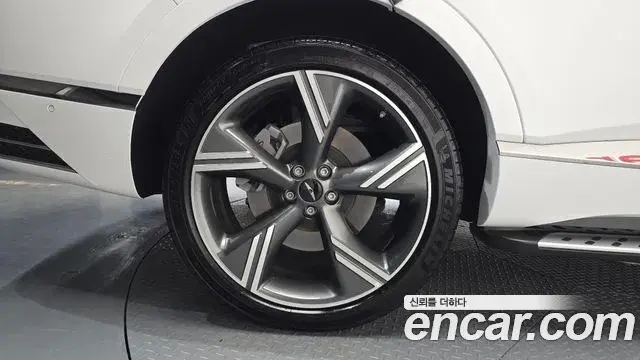 Genesis GV80 2024 — Photo 27/31