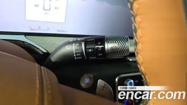Genesis GV80 2024 — Photo 16/31