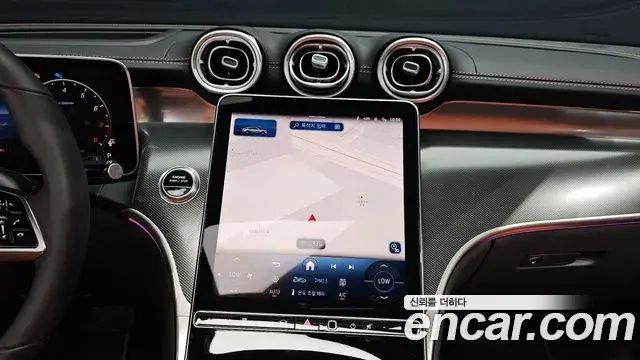 Mercedes-Benz GLC-Class 2025 — Фото 13/20