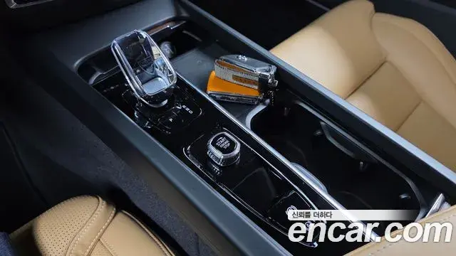 Volvo S60 2022 — Photo 30/30