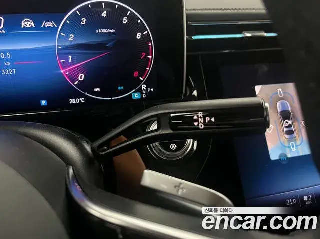 Mercedes-Benz E-Class 2026 — Photo 5/18