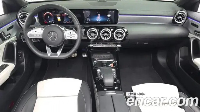 Mercedes-Benz CLA-Class 2020 — Şəkil 28/30