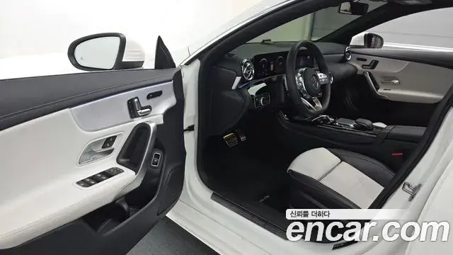 Mercedes-Benz CLA-Class 2020 — Şəkil 11/30