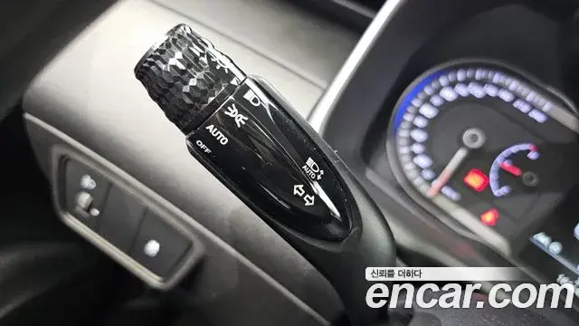 Hyundai Tucson Hybrid 2022 — Photo 8/30