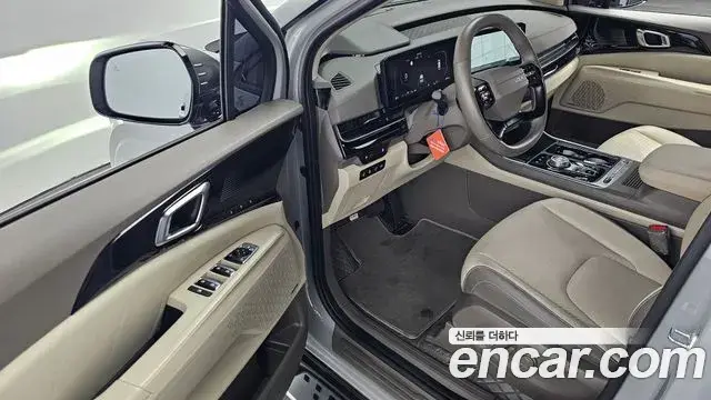 Kia Carnival 2025 — Фото 10/20