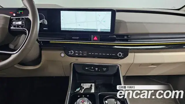 Kia Carnival 2025 — Фото 18/20